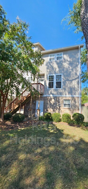 Foto del edificio - 9575 8th Bay St