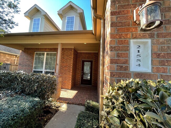 Foto del edificio - 21554 Hawkspur Ridge St