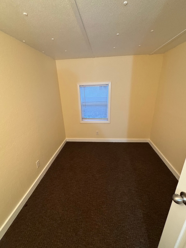 Foto del edificio - 3684 Beacon Loop