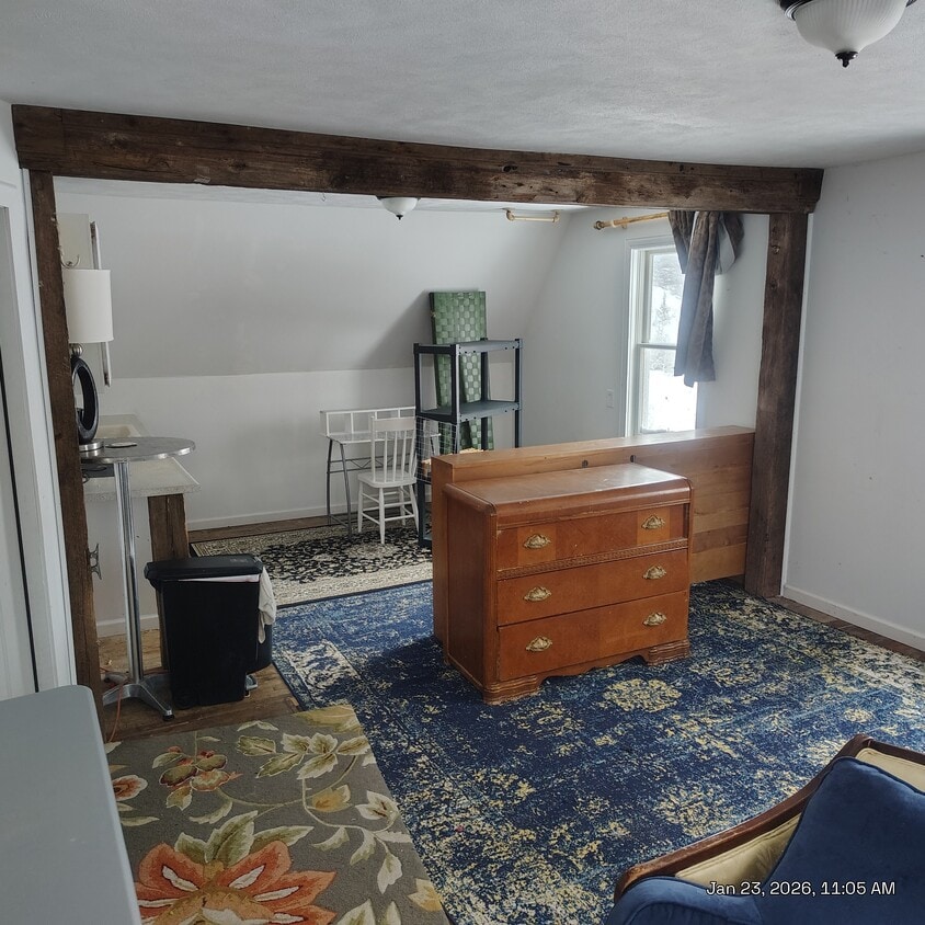 Foto del edificio - 8935 Cherry Ave