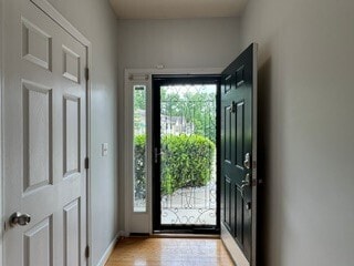Building Photo - 1401 Stone Manor Dr