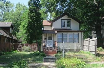 Building Photo - 3111 Russell Ave N
