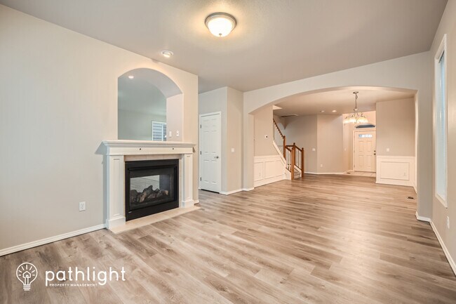 Building Photo - 4328 5th Ave NW