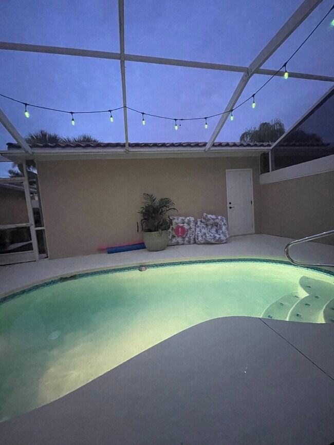 Foto del edificio - 8134 Chianti Ln