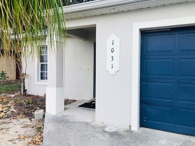 Building Photo - Experience this Cape Coral 3 bedroom 2 bat...