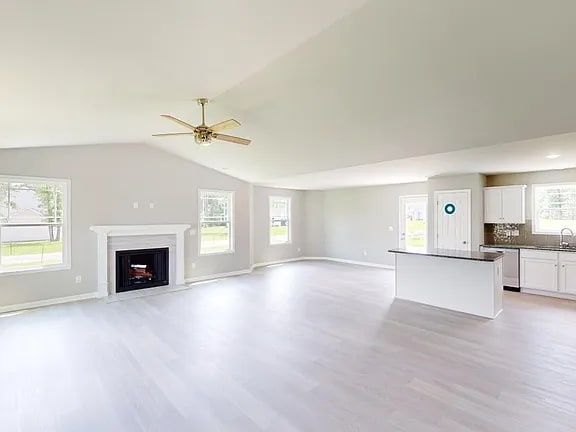 Building Photo - 301 Grand Oaks Dr