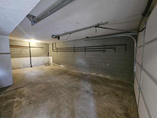 Foto del edificio - Ravenna 2 Bedroom 1 Bath