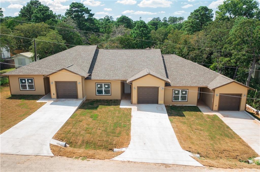 108 S Kanaio Dr, Bastrop, TX 78602 Townhome Rentals in Bastrop TX