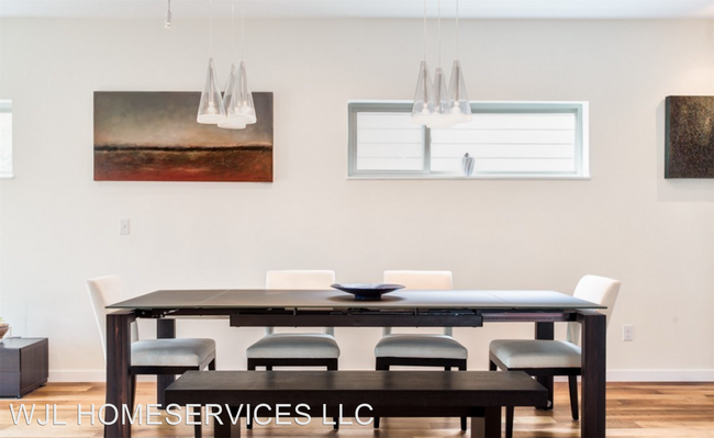 Foto del edificio - 4 br, 2.5 bath House - 5930 21st Ave S