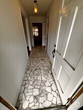 Building Photo - 5427 Shirlington Ave