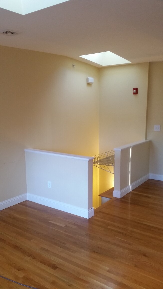 Stairwell - 341 Hurley St #3