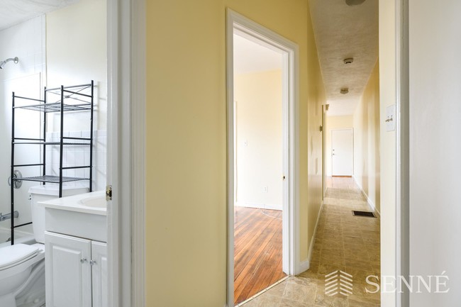 Foto del edificio - 15-17 Linwood St