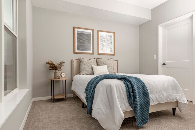 Interior Photo - Caliper