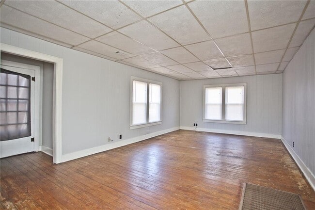 Building Photo - 403 East St