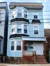 Building Photo - 601 S 17th St