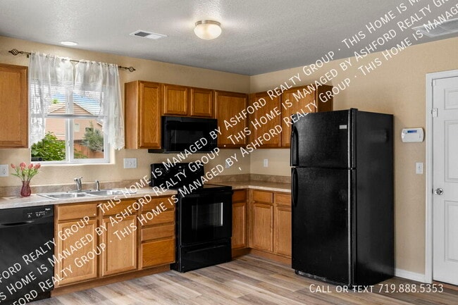 Photo - 3866 Papuan Dr House