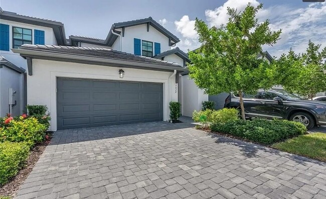 Foto del edificio - ***VANDERBILT RESERVE***4 BEDROOMS / 3.5 BATHS***BEAUTIFULLY MAINTAINED***UNFURNISHED ANNUAL***