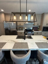Building Photo - 2779 Southfork Rd