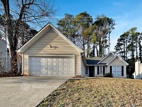 Building Photo - 2825 Maple Vista Ln SW