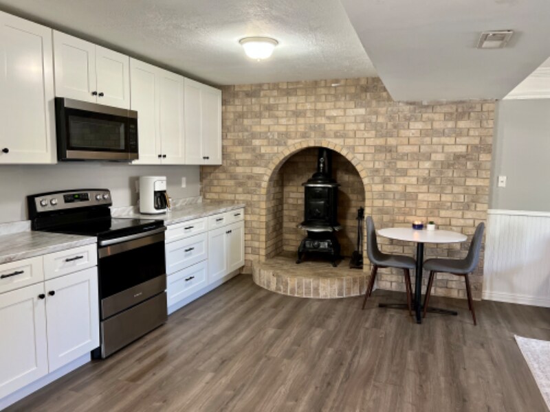 2233 W 200 N Unit B, Provo, UT 84601 Room for Rent in Provo, UT