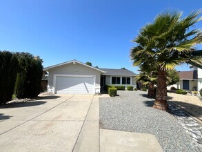 Building Photo - 2369 Nieman Ct