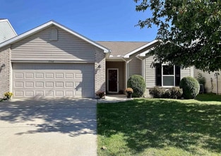 Building Photo - 3205 Runyon Dr