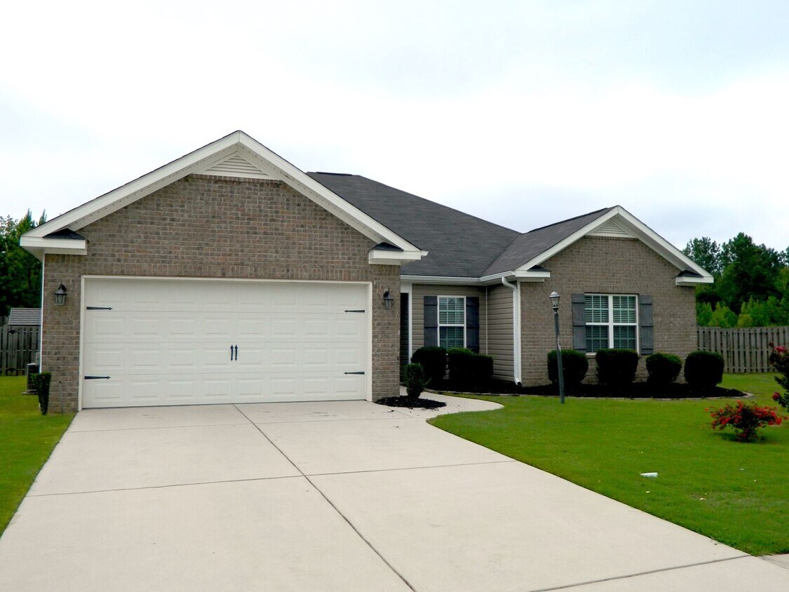 Primary Photo - 498 Sebastian Dr