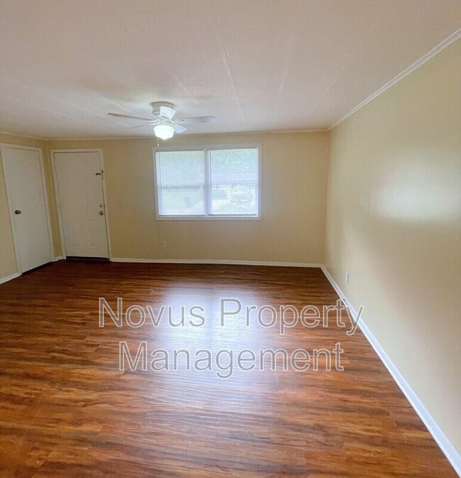 Building Photo - 20 Gees Ln