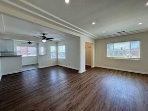 Building Photo - 3117 W 82nd St