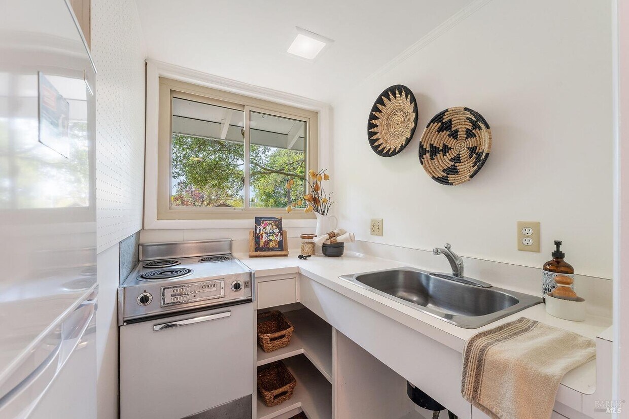 Foto principal - 765 Tiburon Blvd