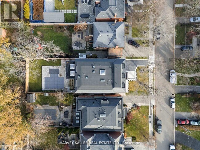 Photo du bâtiment - 370 Glengrove Ave W