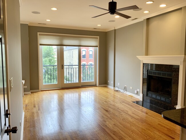 Foto del edificio - 1309 N Greenview Ave