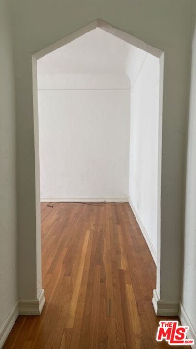 Foto del edificio - 444 N Sycamore Ave