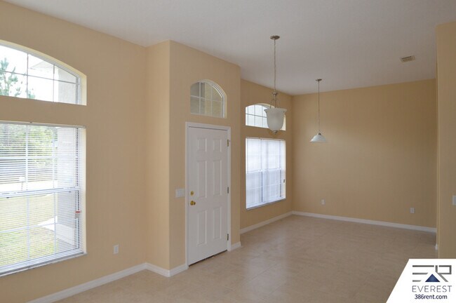 Foto del edificio - 7 Undermount Path E