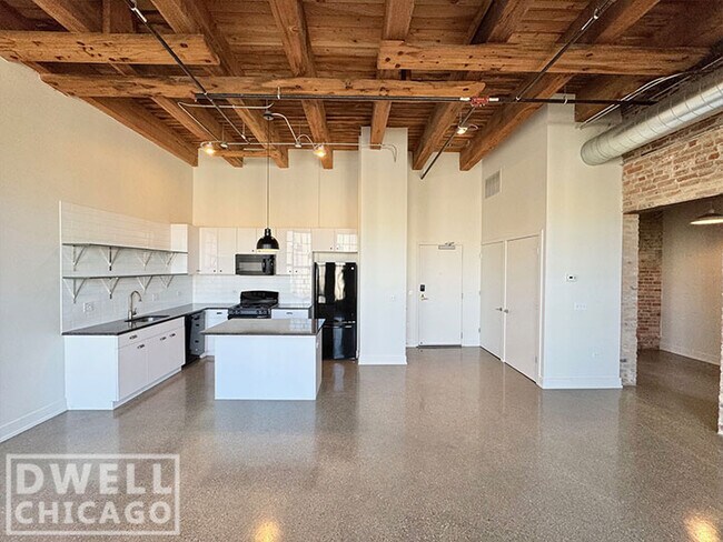 Foto del edificio - 1515 W 15th St