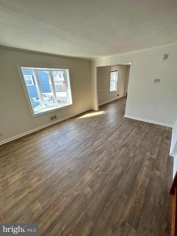 Foto del edificio - 4808 Kenwood Ave