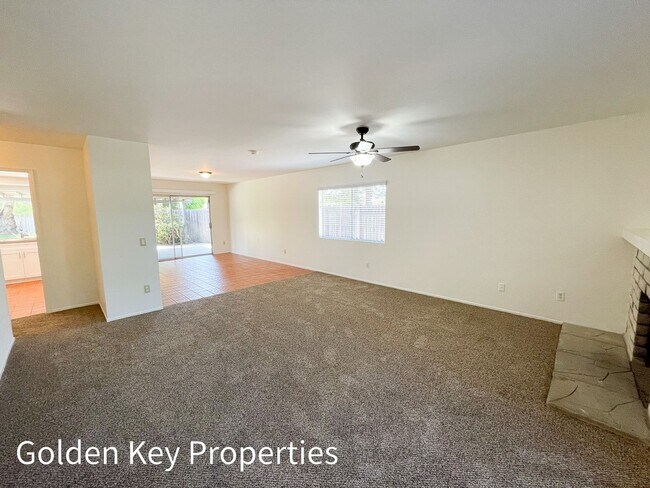 Foto del edificio - 3BR/BA Single-level home in Fire Mountain!...