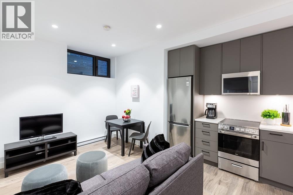 Photo principale - 3256 W 16th Ave