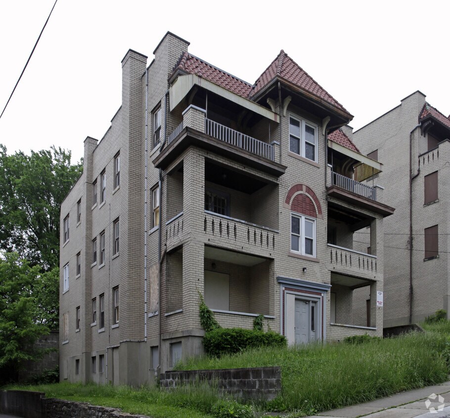 1222 Rutledge St, Cincinnati, OH 45205 Rentals in Cincinnati at 1222