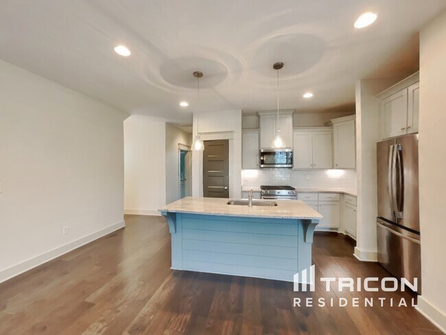 Foto del edificio - 1224 Hillwood Private Cove