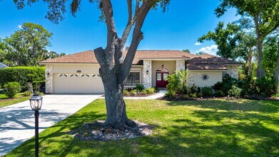 Building Photo - 8122 Misty Oaks Blvd