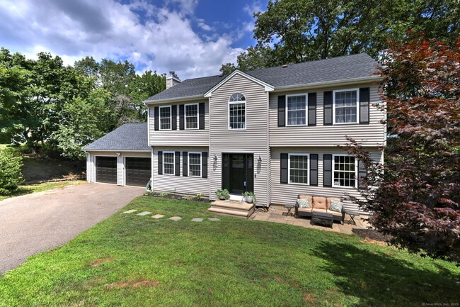 Foto del edificio - 28 Edgewood Ave