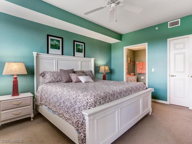 Building Photo - 4013 Palm Tree Blvd