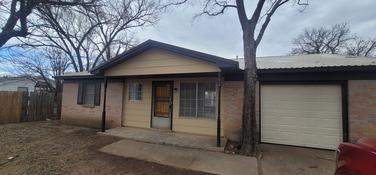 Primary Photo - Beautiful and Spacious Home with a Large B...