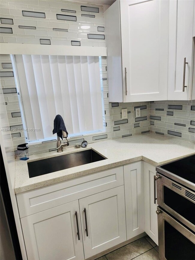 Building Photo - 4101 NW 26th St