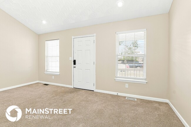 Building Photo - 10414 Pebblestone Cir