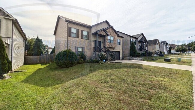 Building Photo - 1594 Fort Campbell Blvd