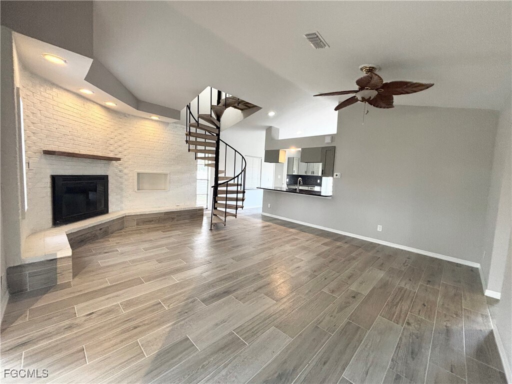 Foto principal - 12743 Brewster Dr