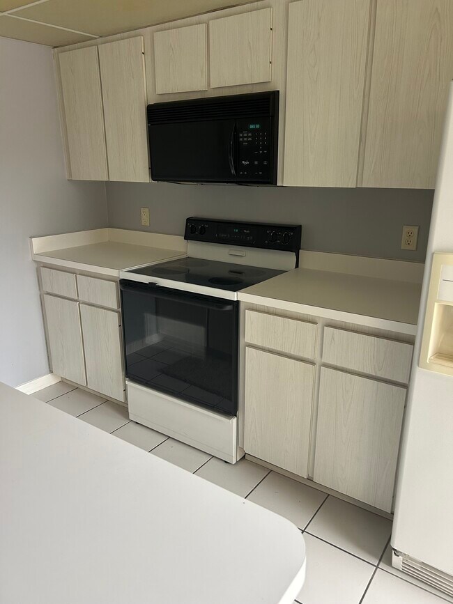 Foto del edificio - 2925 Poplar Ave