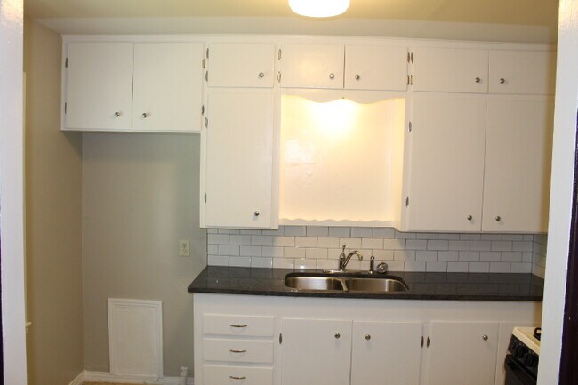Foto del edificio - 4521 SE 22nd St